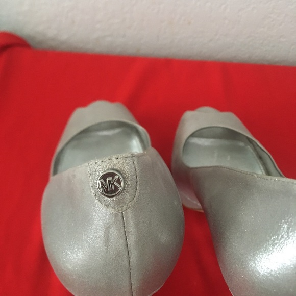 Michael Kors Heels - Picture 5 of 7